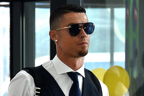 World Cup 2018: Ronaldo từ chối đề nghị 177 triệu bảng; Fernandinho bị kỳ thị, dọa giết ảnh 1